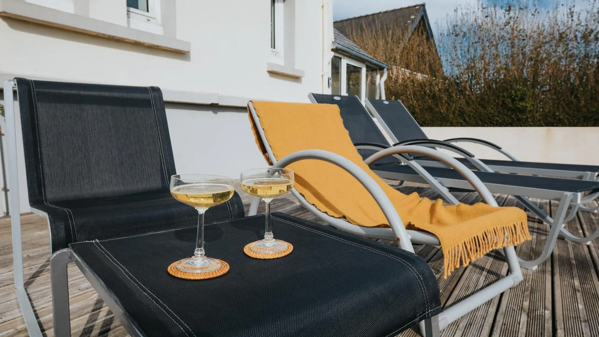 Maison De Vacances A Proximite De La Plage Saint-Pabu  Holiday home